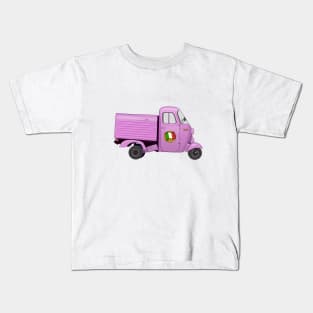 Vintage Pink Italian Motorized Rikshaw with Italian Flag Sticker on the Door Kids T-Shirt
